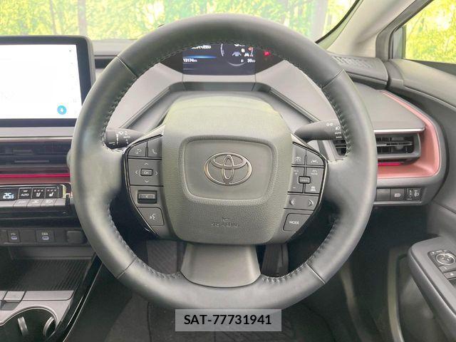 Toyota PRIUS 2023-05 7329404-10