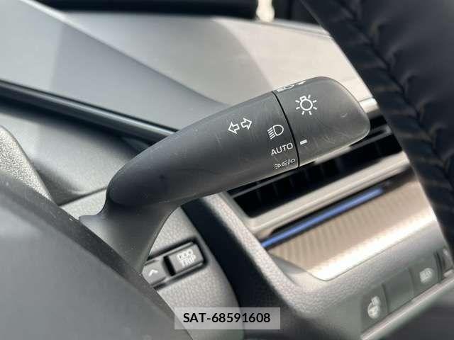 Toyota PRIUS 2025-02 7329400-15