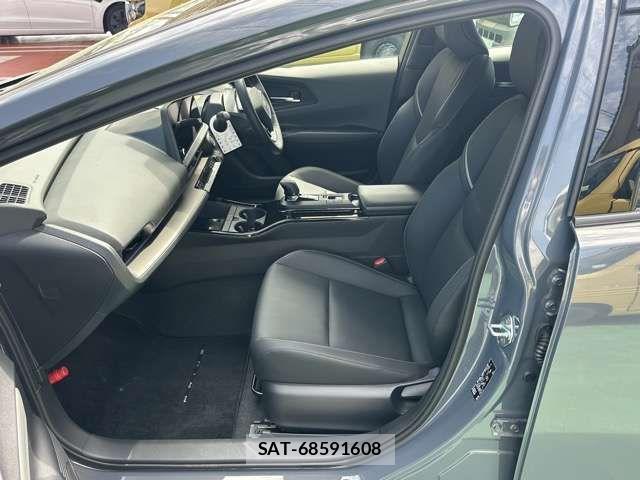Toyota PRIUS 2025-02 7329400-2