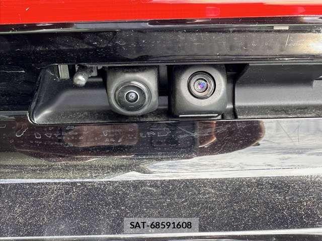 Toyota PRIUS 2025-02 7329400-7