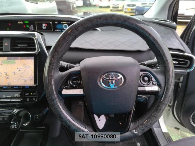 Toyota PRIUS 2016-03 7329426-13