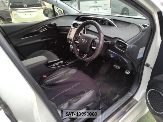 Toyota PRIUS 2016-03 7329426-20