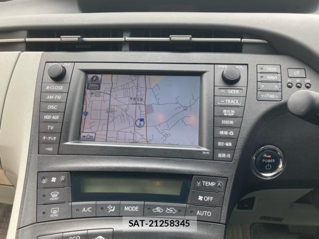 Toyota PRIUS 2009-07 7329477-13