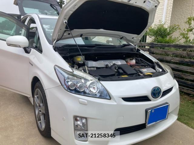 Toyota PRIUS 2009-07 7329477-1