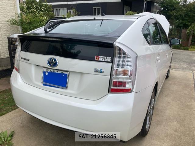 Toyota PRIUS 2009-07 7329477-2