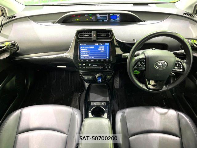 Toyota PRIUS 2020-09 7329436-1