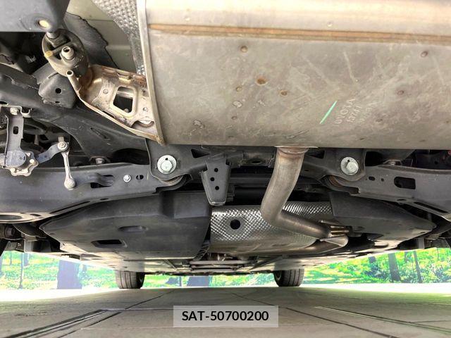 Toyota PRIUS 2020-09 7329436-19