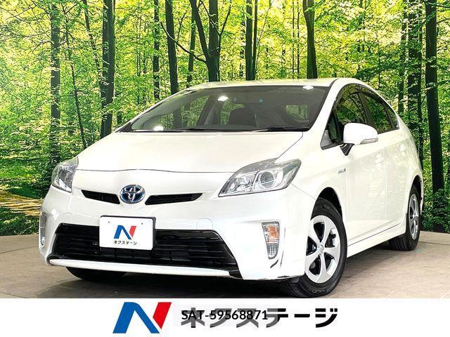 Toyota PRIUS 2013-02 7329443-0
