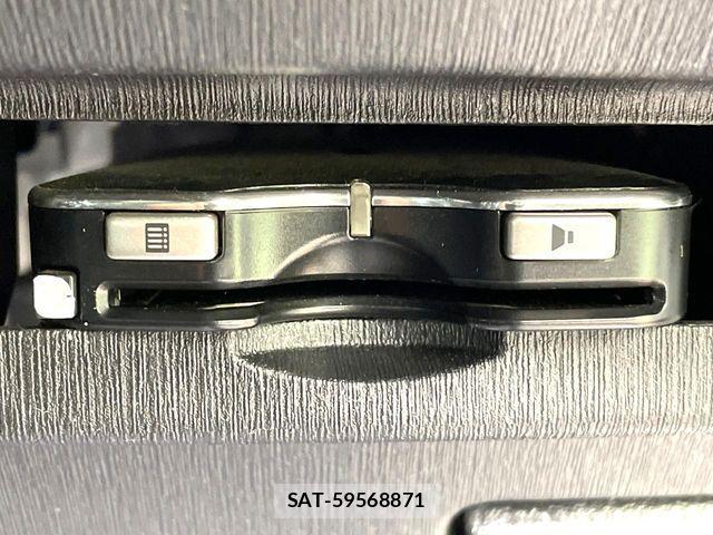 Toyota PRIUS 2013-02 7329443-4