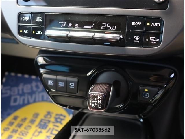 Toyota PRIUS 2021-07 7329413-10