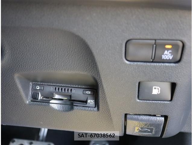 Toyota PRIUS 2021-07 7329413-14