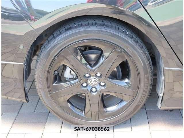 Toyota PRIUS 2021-07 7329413-27