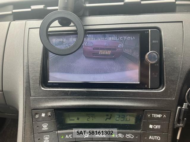 Toyota PRIUS 2010-01 7329483-18