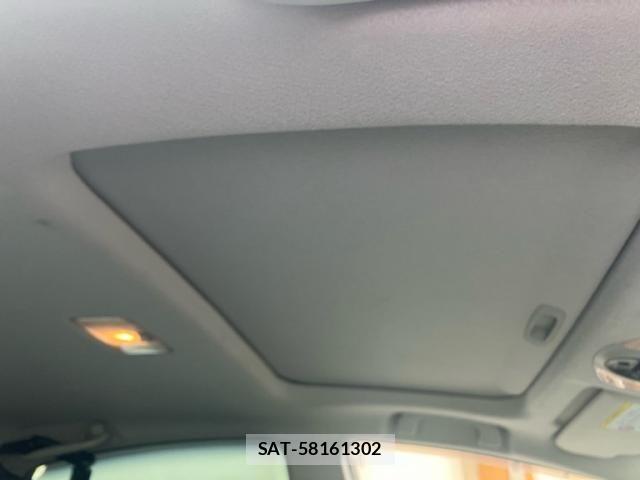 Toyota PRIUS 2010-01 7329483-21
