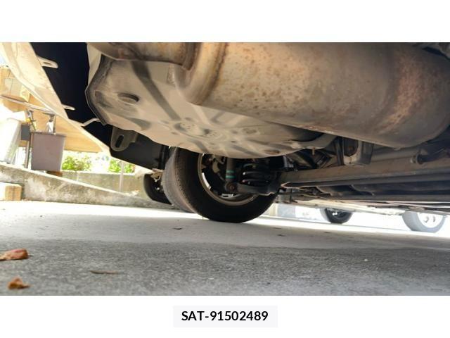 Toyota PRIUS 2012-02 7329475-21