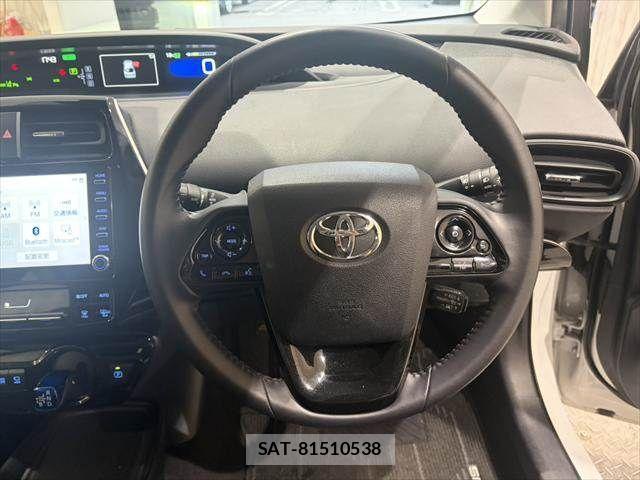 Toyota PRIUS 2021-11 7329424-9