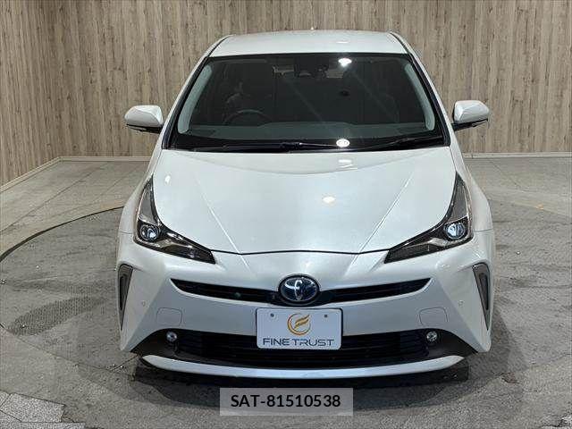 Toyota PRIUS 2021-11 7329424-12