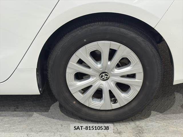 Toyota PRIUS 2021-11 7329424-26