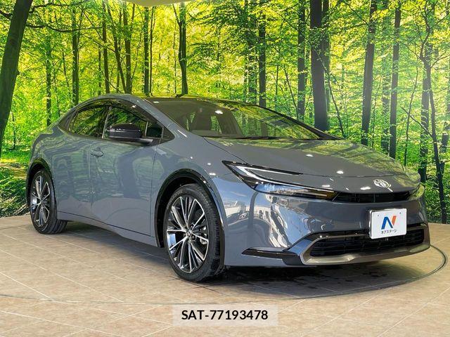 Toyota PRIUS 2023-05 7329402-16