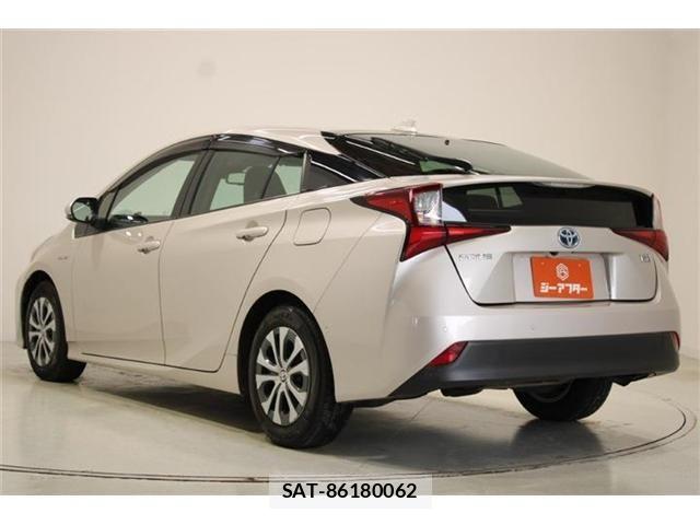 Toyota PRIUS 2019-04 7332704-9
