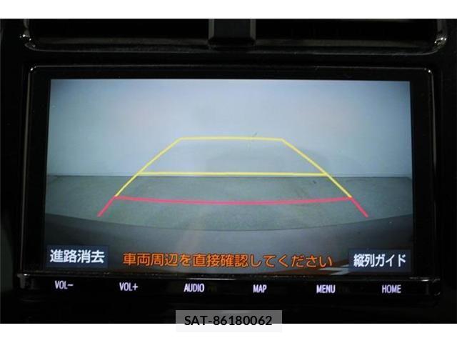 Toyota PRIUS 2019-04 7332704-2