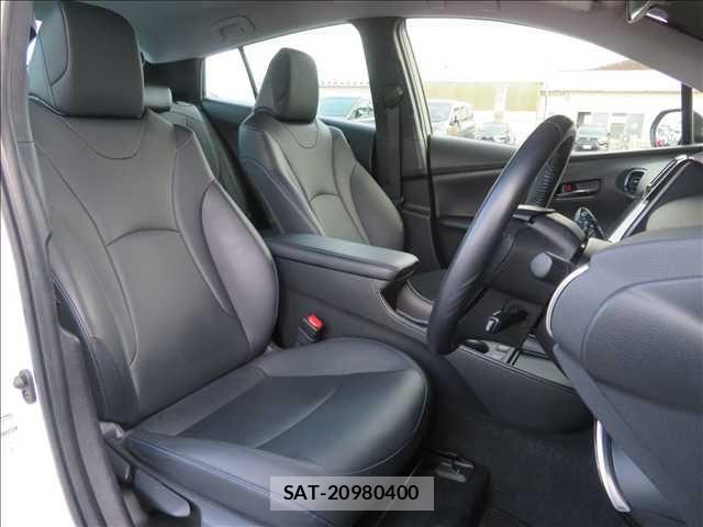Toyota PRIUS 2019-09 7329419-16