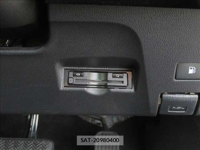Toyota PRIUS 2019-09 7329419-7