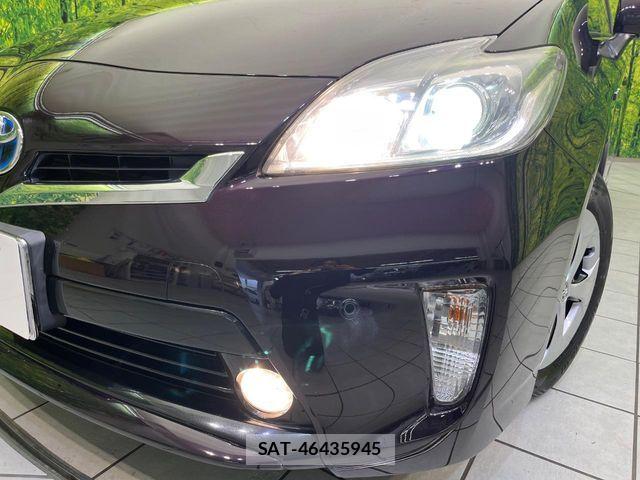 Toyota PRIUS 2014-10 7329455-11