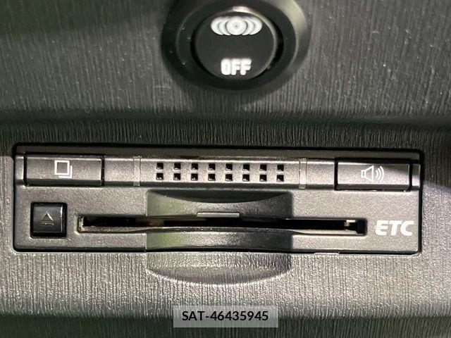 Toyota PRIUS 2014-10 7329455-4