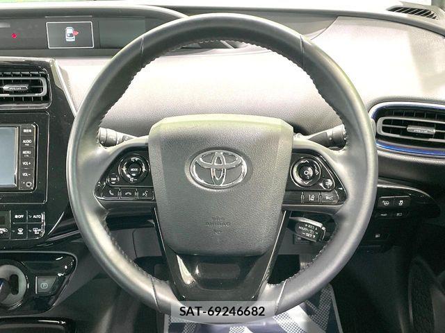 Toyota PRIUS 2019-12 7329422-10