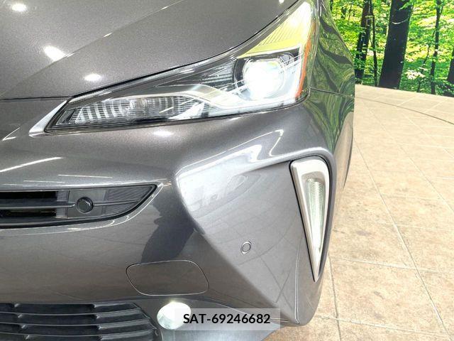 Toyota PRIUS 2019-12 7329422-11