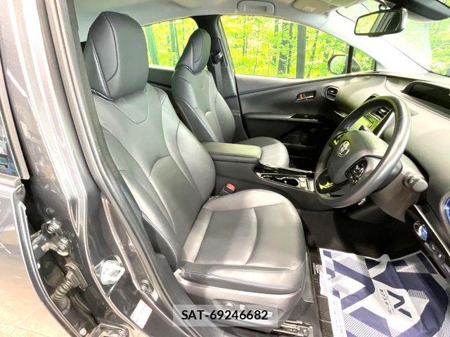 Toyota PRIUS 2019-12 7329422-7