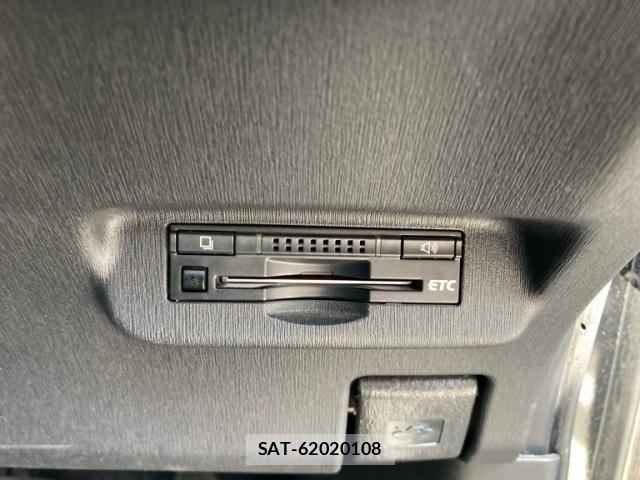 Toyota PRIUS 2013-05 7329470-24