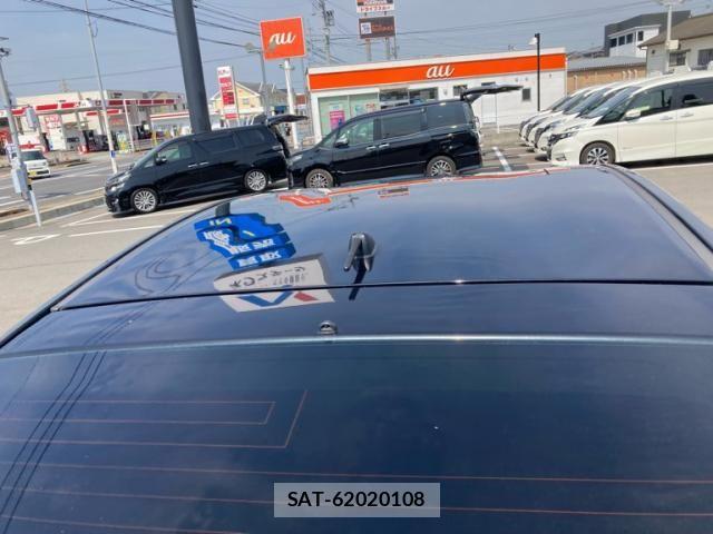 Toyota PRIUS 2013-05 7329470-5