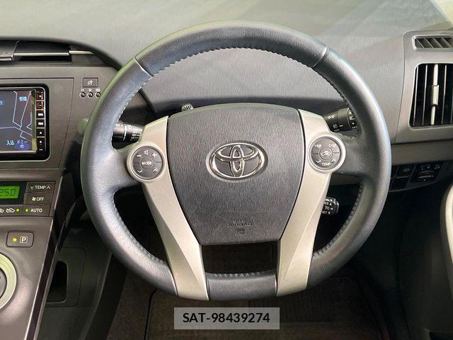 Toyota PRIUS 2009-06 7329452-10