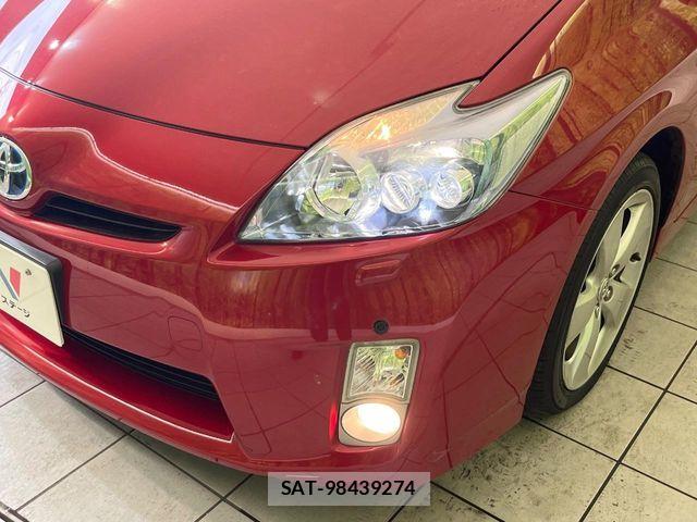Toyota PRIUS 2009-06 7329452-11