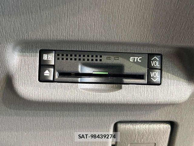 Toyota PRIUS 2009-06 7329452-4