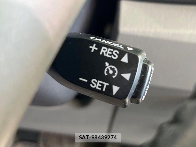 Toyota PRIUS 2009-06 7329452-5