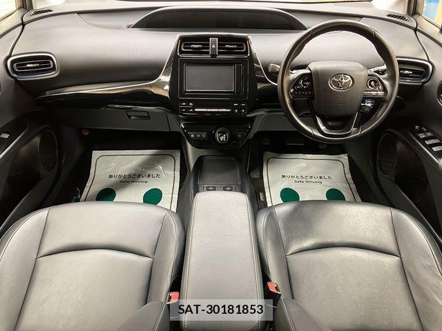 Toyota PRIUS 2019-01 7329433-27