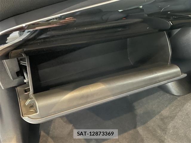 Toyota PRIUS 2020-02 7329430-23