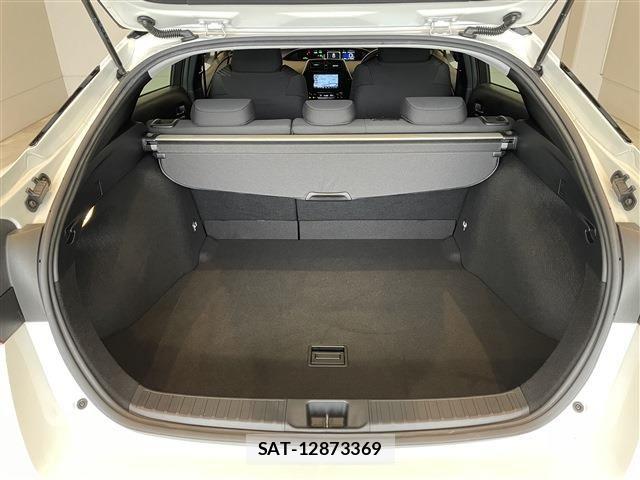 Toyota PRIUS 2020-02 7329430-5