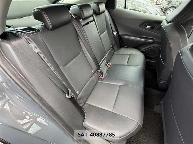 Toyota PRIUS 2023-02 7329405-17