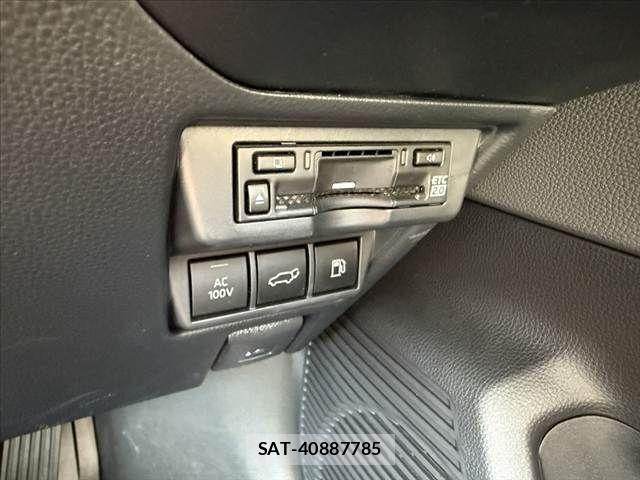 Toyota PRIUS 2023-02 7329405-6
