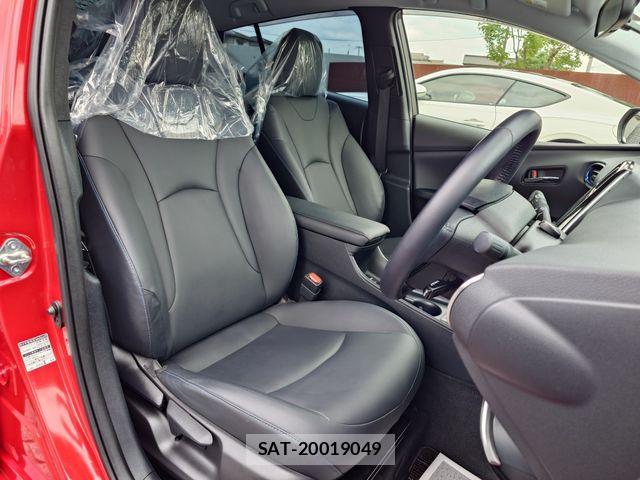 Toyota PRIUS 2022-03 7329425-11