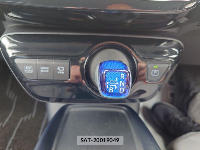 Toyota PRIUS 2022-03 7329425-16