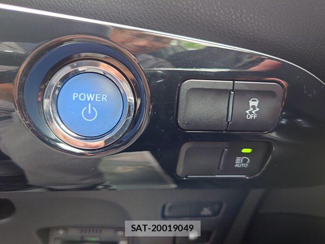 Toyota PRIUS 2022-03 7329425-18