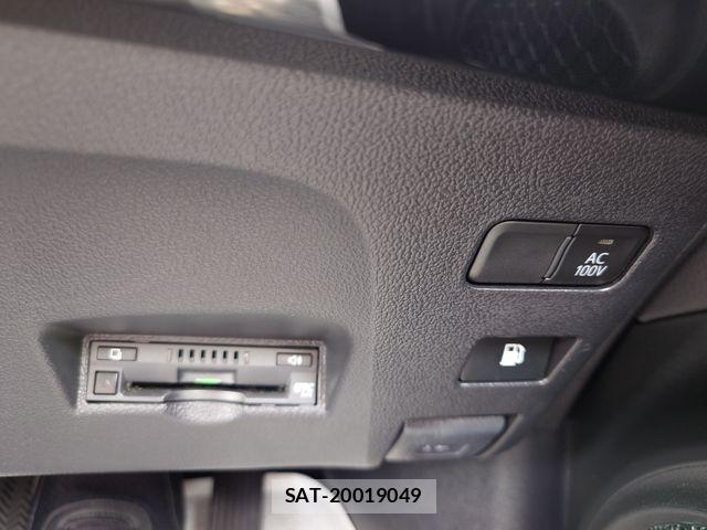 Toyota PRIUS 2022-03 7329425-19