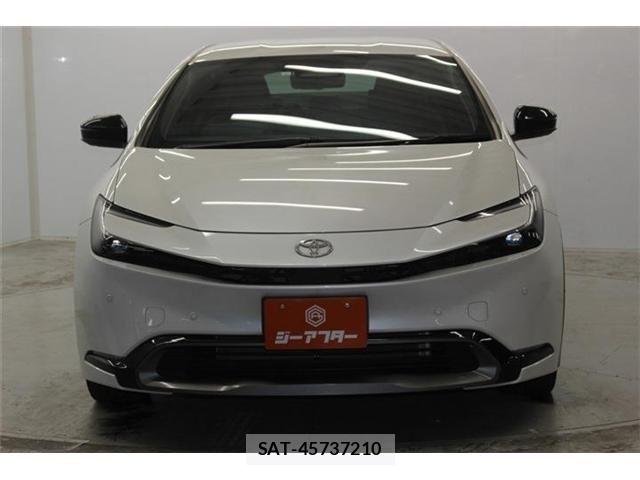 Toyota PRIUS 2023-04 7329415-1