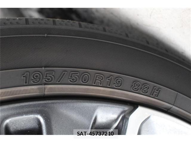 Toyota PRIUS 2023-04 7329415-19