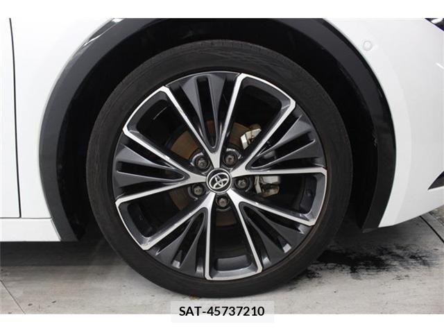 Toyota PRIUS 2023-04 7329415-20